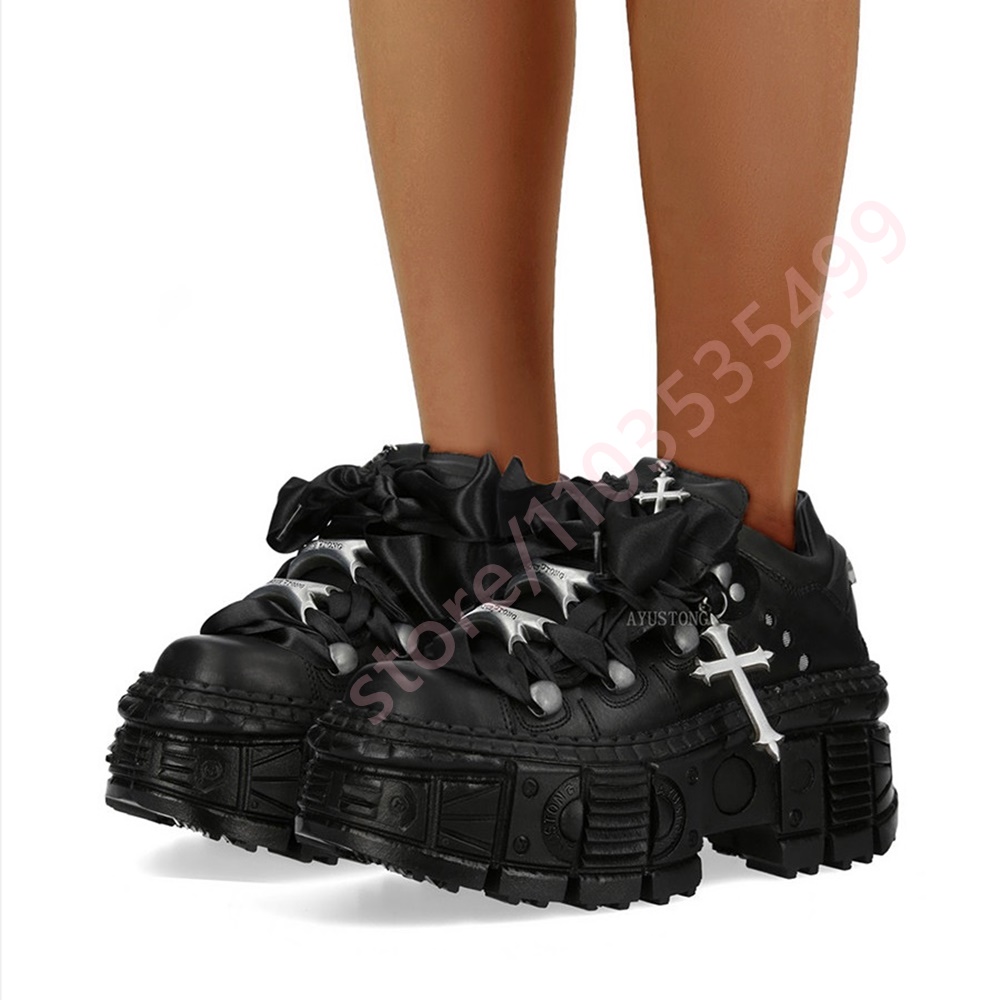 Street Fashion Y2K - Chunky Punk Metal Rivet Ankle Boots