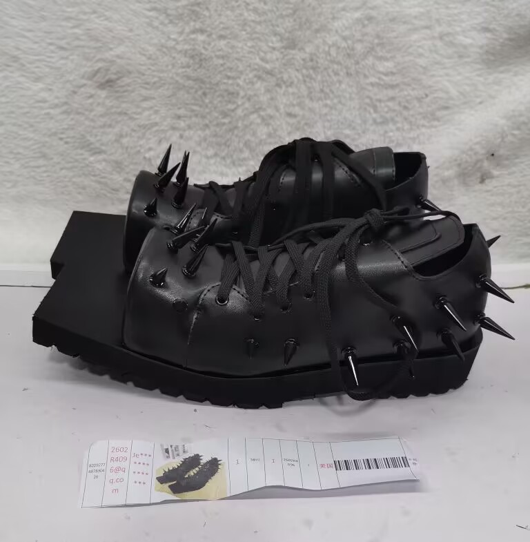 Women's Black Leather Hog Toe  - Street Fashion Y2K review and price